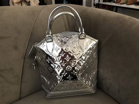 ou se trouve le numero de serie sac louis vuitton|louis vuitton bags for women.